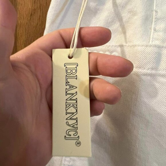 🐻Waist 28 - Blank NYC - NWT - White  Jeans - W35"/L25" - Picture 5 of 7